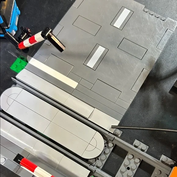 Lego City Train Station Set 60335 retired - Picture 10 of 14